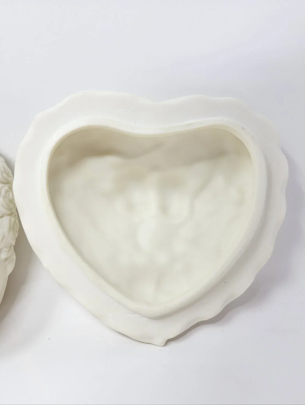 Ornate Heart-Shaped Cherub Trinket Box
